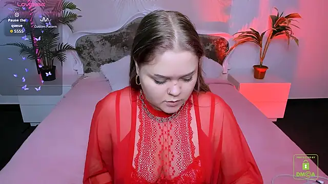 Snapshot of Erica__Alta chatting on 10.01.25 Erica Alta online show from 10.01.25