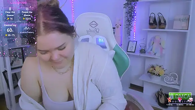 Erica  Alta online show from 12.18.25