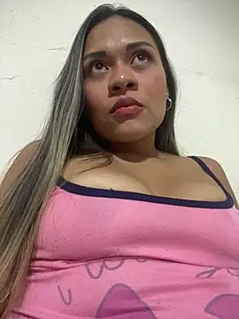 Yessica 832 online show from 02.17.25