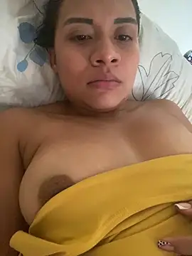 Yessica 832 online show from 02.23.25