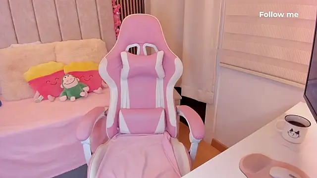 tamy xoo online show from 04.18.26