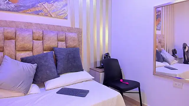 avis lara online show from 09.24.25