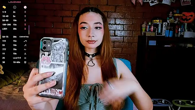 Annycolin  online show from 03.18.26