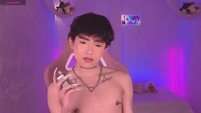 Evan Hunter online show from 11.05.25