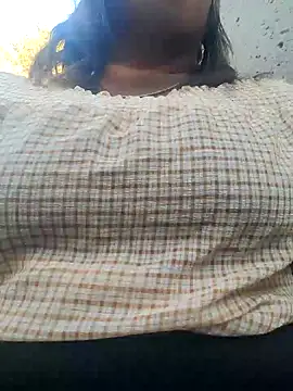 omalicha98 online show from 04.11.26