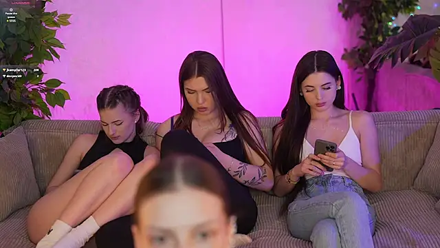 Dastia sweetheart online show from 03.20.25