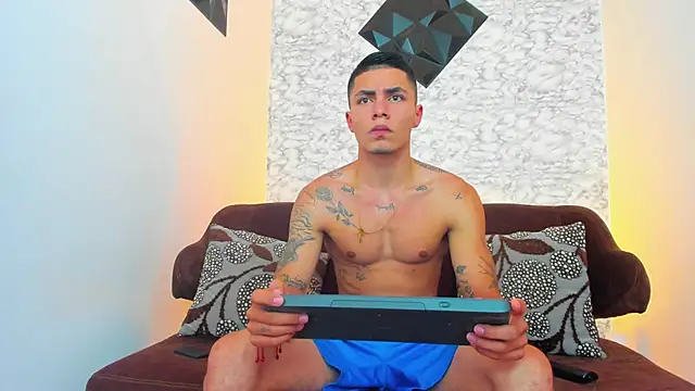 Thomass conor online show from 03.14.25