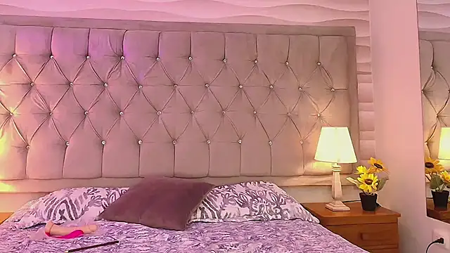 victoriapalmerfg online show from 01.30.25