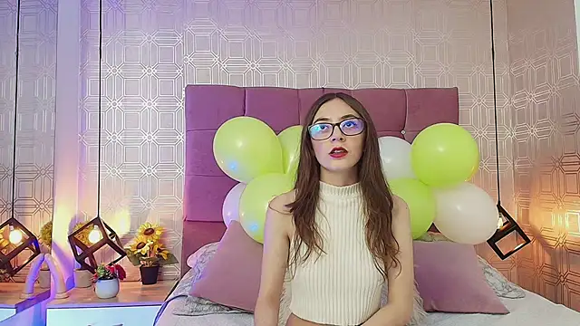 victoriapalmerfg online show from 03.17.25