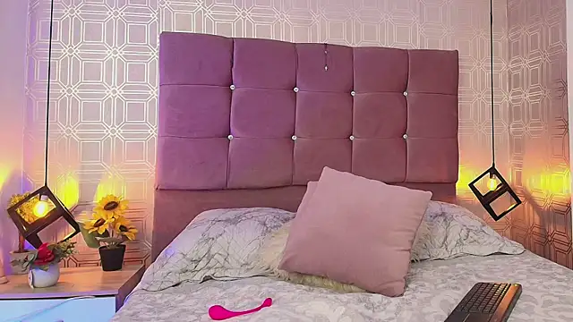 victoriapalmerfg online show from 03.21.25