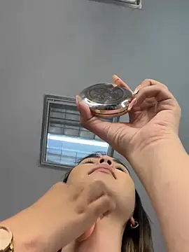 Snapshot of Aitana_Hilton_ chatting on 03.10.25 Aitana Hilton online show from 03.10.25