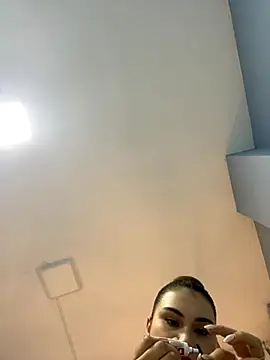 Snapshot of Aitana_Hilton_ chatting on 10.22.25 Aitana Hilton online show from 10.22.25