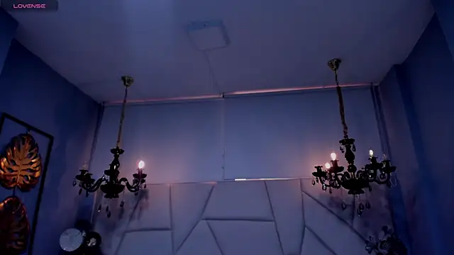 Aitana Hilton  online show from 12.18.25