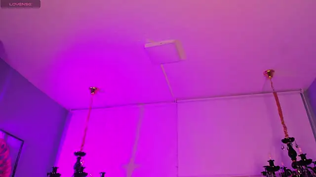 Aitana Hilton  online show from 01.15.26