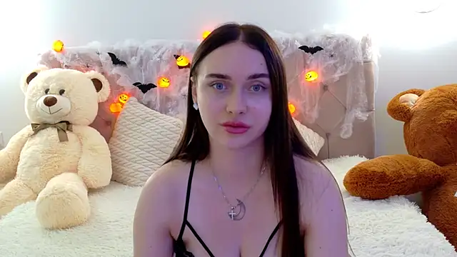 Lilliana Moon online show from 10.23.25