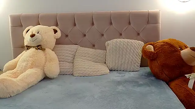 Lilliana Moon online show from 04.15.26