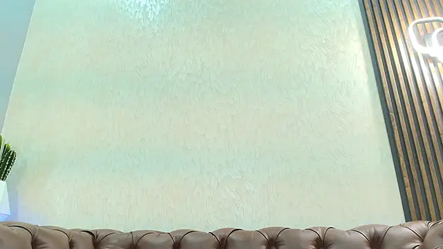 Snapshot of bruno_cavalli chatting on 06.17.26 bruno cavalli online show from 06.17.26