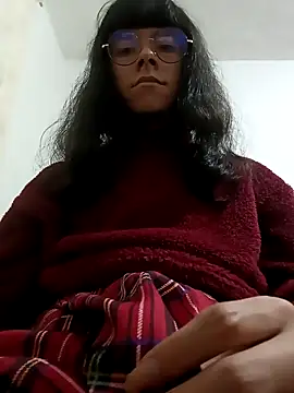 Snapshot of ChloeRaccoon chatting on 11.13.25 ChloeRaccoon online show from 11.13.25