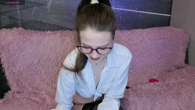 Iriss Miller online show from 02.27.26