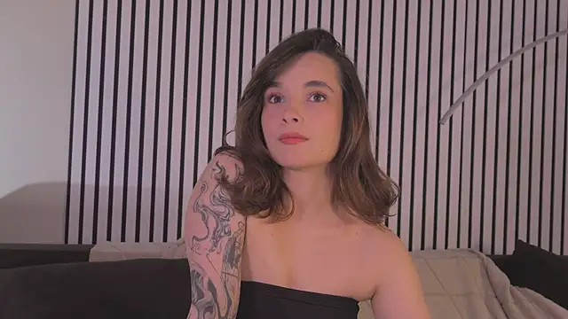 Bella Alita online show from 04.21.26