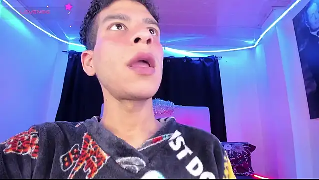 Ethan Boyy online show from 06.19.26