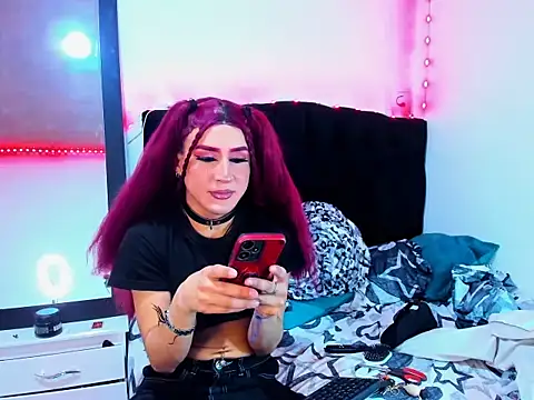 Georgina Giio online show from 09.16.25