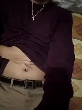 Snapshot of alejo5288 chatting on 10.06.25 alejo5288 online show from 10.06.25