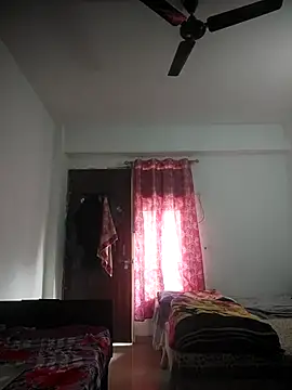 NikaYeptho online show from 12.14.25