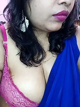 Snapshot of SX-NITIYA chatting on 03.01.25 SX-NITIYA online show from 03.01.25