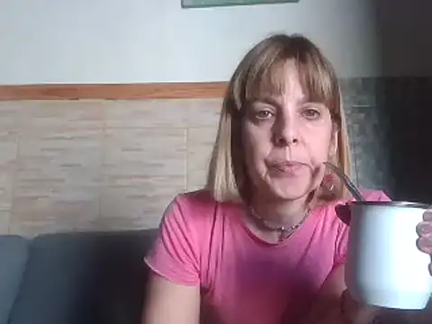 bhianca123 online show from 01.20.25