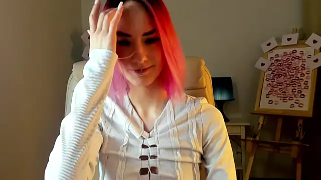 Snapshot of Kar1_na_ chatting on 02.13.25 Kar1 na online show from 02.13.25