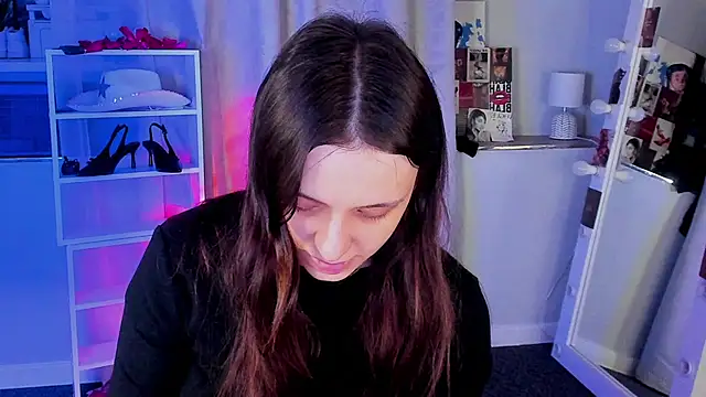 Sahara Shields online show from 04.09.26