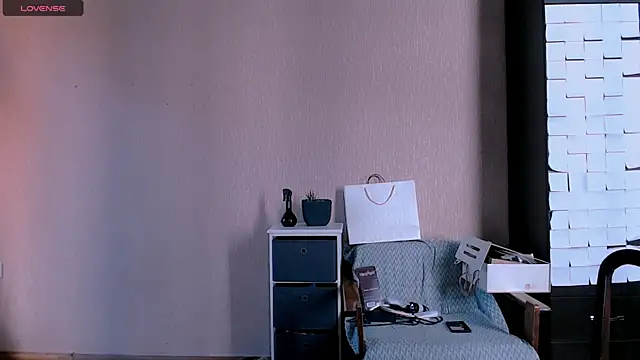  Roselina  online show from 10.19.25