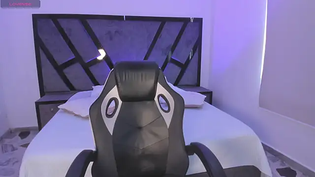 MattThompsonn online show from 11.11.25