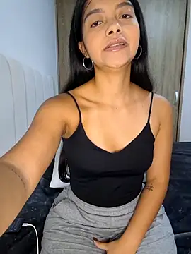 IslaBlaze online show from 11.08.25