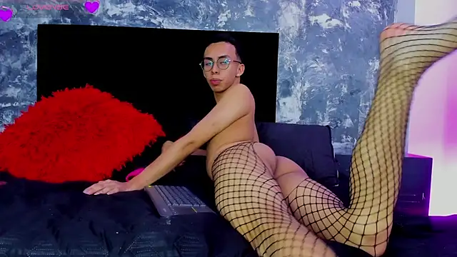 EthaanCox online show from 01.16.25