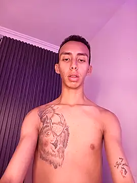 Snapshot of EthaanCox chatting on 02.15.26 EthaanCox online show from 02.15.26