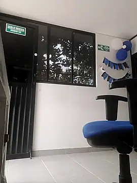 Snapshot of Jinenez chatting on 10.17.25 Jinenez online show from 10.17.25