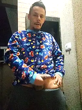 Snapshot of Santanacumxplod chatting on 10.15.25 Santanacumxplod online show from 10.15.25