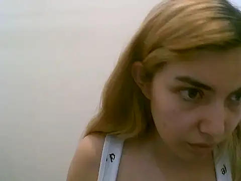 VittoriaTaylor online show from 09.20.25