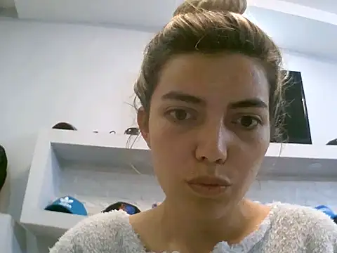 Snapshot of VittoriaTaylor chatting on 06.03.26 VittoriaTaylor online show from 06.03.26