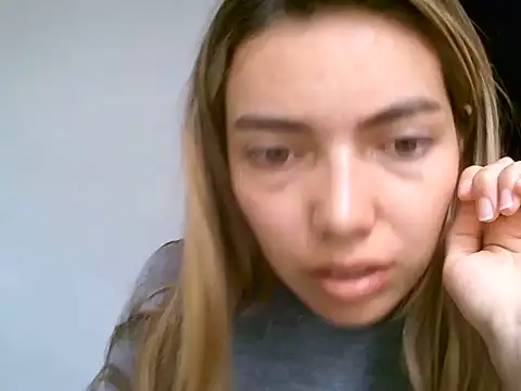 Snapshot of VittoriaTaylor chatting on 06.07.26 VittoriaTaylor online show from 06.07.26