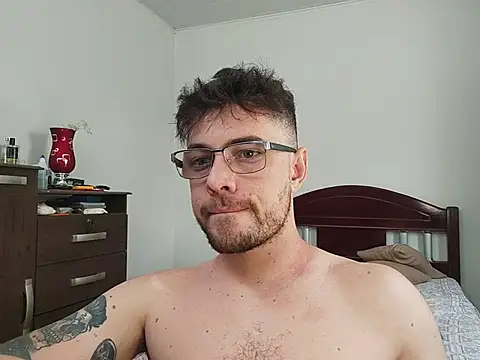 Snapshot of Dyllan__ chatting on 03.02.26 Dyllan online show from 03.02.26