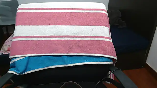 LovelyRosy online show from 09.30.25