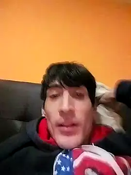 Snapshot of moutt99 chatting on 01.14.25 moutt99 online show from 01.14.25