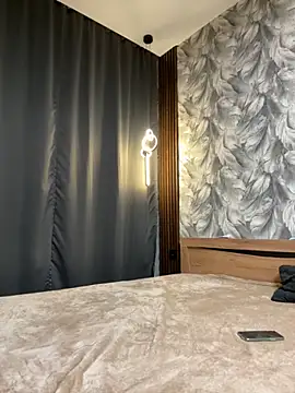 Snapshot of _XxX-XxX_ chatting on 10.03.25 XxX-XxX online show from 10.03.25