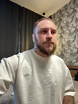 Snapshot of _XxX-XxX_ chatting on 10.26.25 XxX-XxX online show from 10.26.25