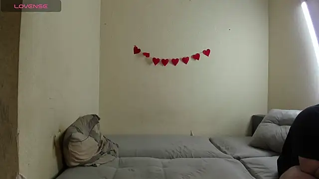 Snapshot of Browni_Kiss chatting on 07.21.26 Browni Kiss online show from 07.21.26