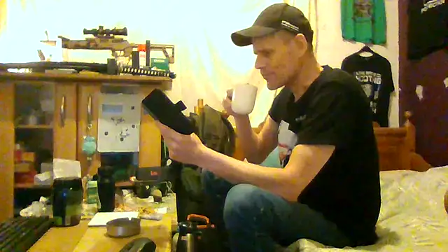 Snapshot of PornStarXTC chatting on 10.13.25 PornStarXTC online show from 10.13.25