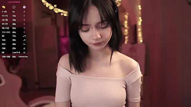 Snapshot of miuri_miy chatting on 02.27.26 miuri miy online show from 02.27.26